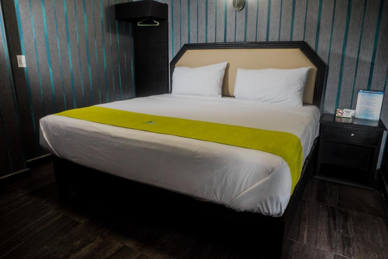Hotel Careyes โคอาทซาโคลคอส ภายนอก รูปภาพ